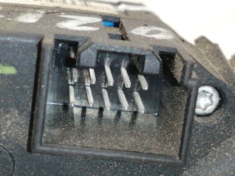 Recambio de mando limpia para mazda 2 berlina (dy) 1.25 cat referencia OEM IAM 3M7113N064BC  