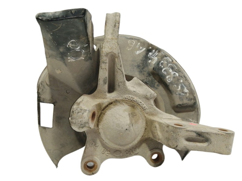 Recambio de mangueta delantera izquierda para nissan serena (c23m) 2.3 diesel referencia OEM IAM   