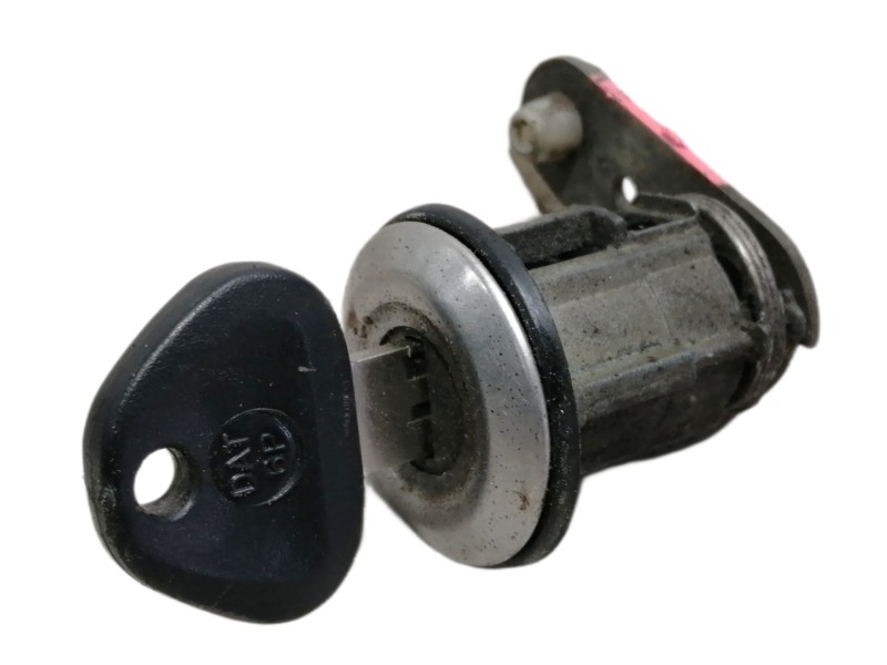 Recambio de cerradura maletero / porton para nissan serena (c23m) 2.3 diesel referencia OEM IAM   