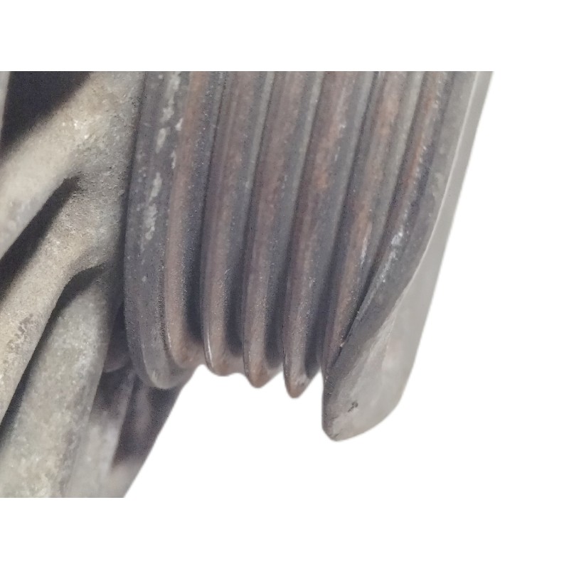 Recambio de alternador para mitsubishi montero (v20/v40) referencia OEM IAM MD168989  