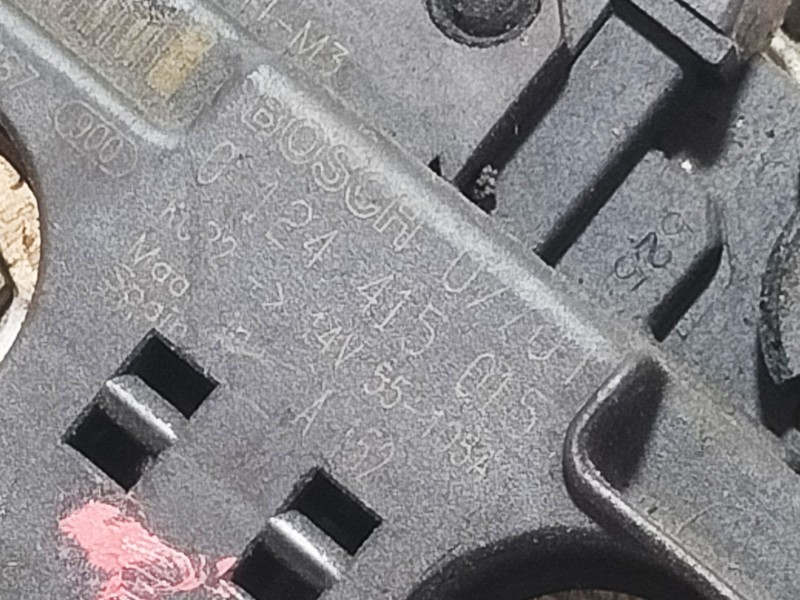 Recambio de alternador para alfa romeo 147 (190) 2.0 16v cat referencia OEM IAM 0124415015  