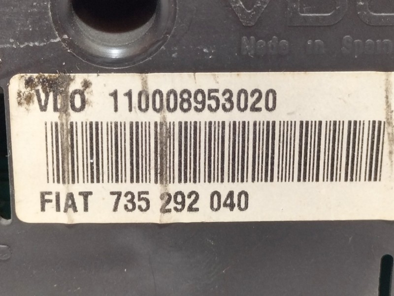 Recambio de cuadro instrumentos para alfa romeo 147 (190) 2.0 16v cat referencia OEM IAM 110008953020  