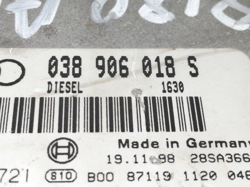 Recambio de centralita motor uce para audi a4 avant (b5) referencia OEM IAM 0281001721  