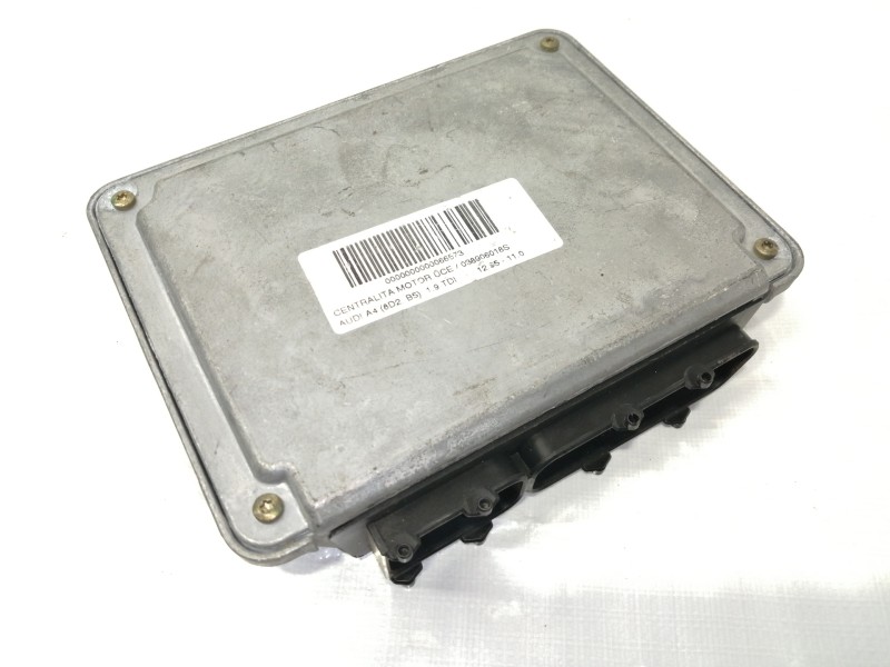 Recambio de centralita motor uce para audi a4 avant (b5) referencia OEM IAM 0281001721  