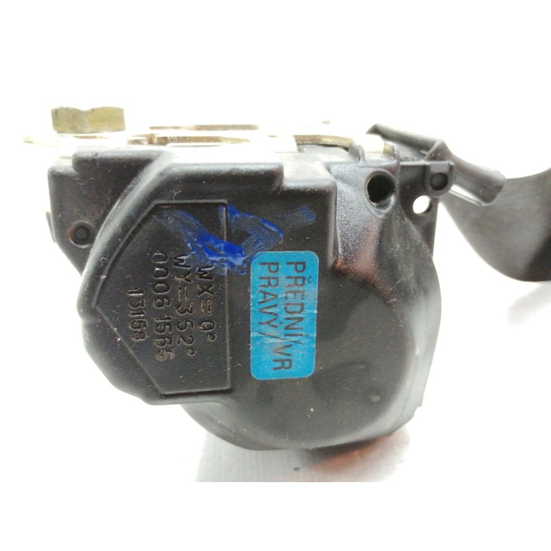 Recambio de cinturon seguridad delantero derecho para skoda felicia berlina ( 791) 1.3 referencia OEM IAM 1043594  