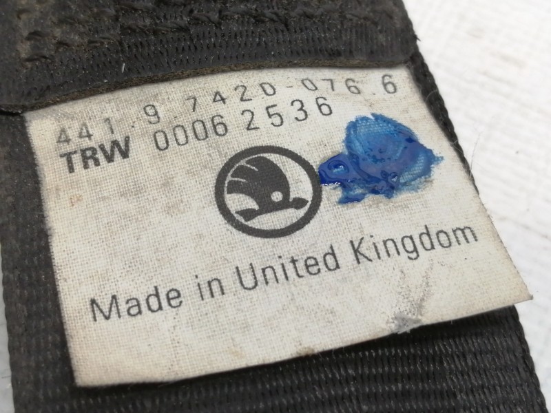 Recambio de cinturon seguridad trasero derecho para skoda felicia berlina ( 791) 1.3 referencia OEM IAM 743594  