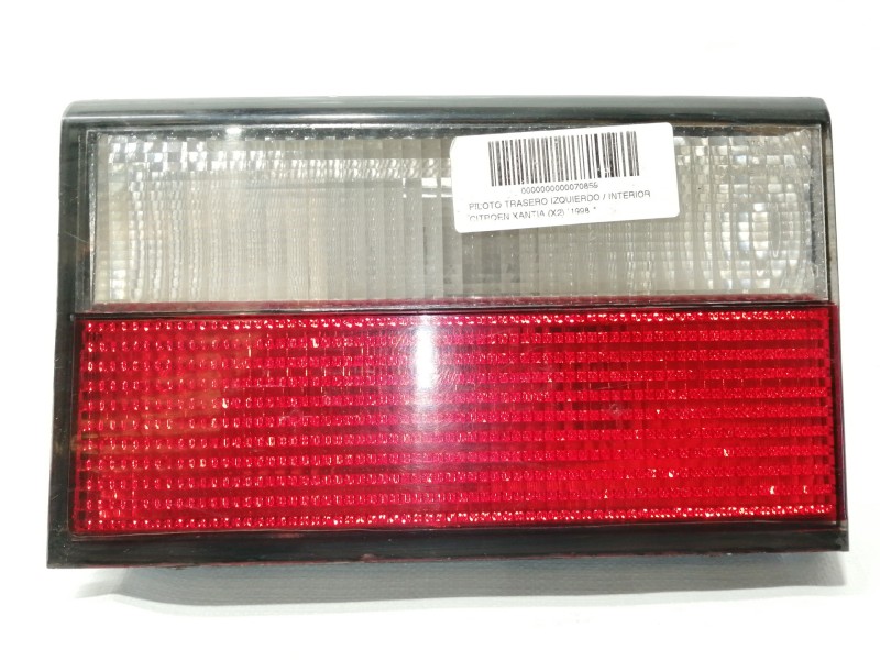 Recambio de piloto trasero izquierdo interior para citroën xantia berlina 1.9 td exclusive referencia OEM IAM   