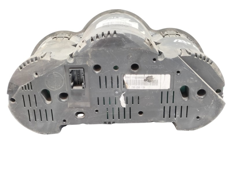 Recambio de cuadro instrumentos para alfa romeo 147 (190) 1.6 16v cat referencia OEM IAM 110008953005  