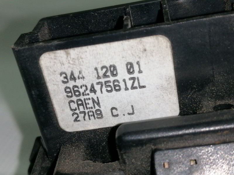 Recambio de mando limpia para citroën xsara berlina 1.9 diesel referencia OEM IAM 96247561ZL  