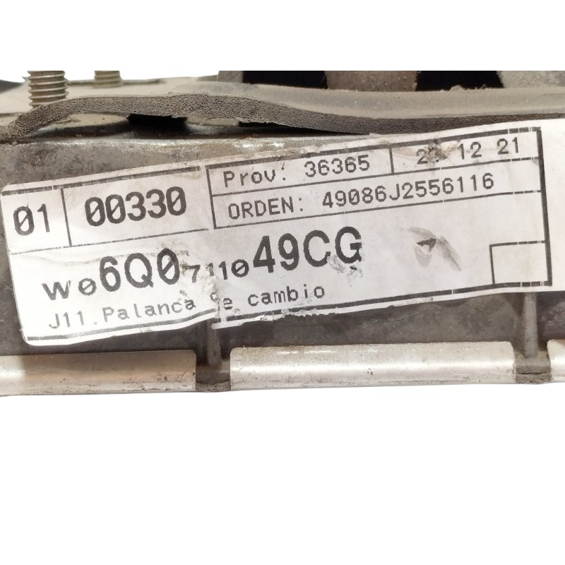 Recambio de palanca cambio para seat ibiza (6j5) 1.4 16v referencia OEM IAM 6Q0711049CG  