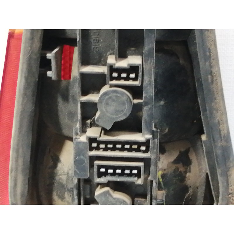 Recambio de piloto trasero derecho para citroën ax 1.4 referencia OEM IAM   