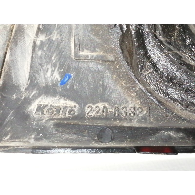 Recambio de piloto trasero izquierdo para nissan sunny berlina (n14) 1.6 16v cat referencia OEM IAM 22063324  