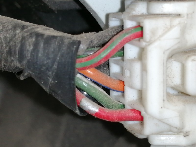 Recambio de piloto trasero izquierdo para nissan sunny berlina (n14) 1.6 16v cat referencia OEM IAM 22063324  