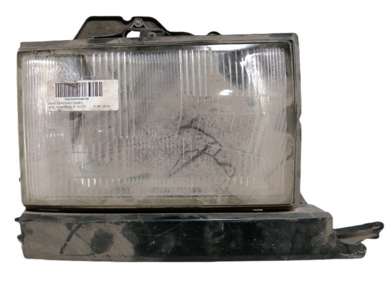 Recambio de faro derecho para opel monterey básico referencia OEM IAM   