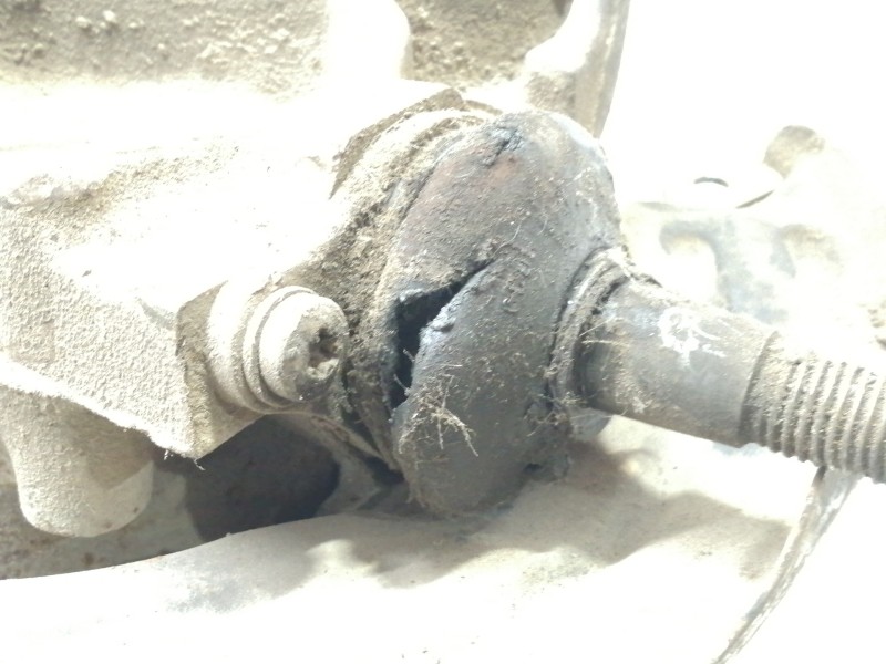 Recambio de mangueta delantera izquierda para renault trafic caja cerrada (ab 4.01) referencia OEM IAM   