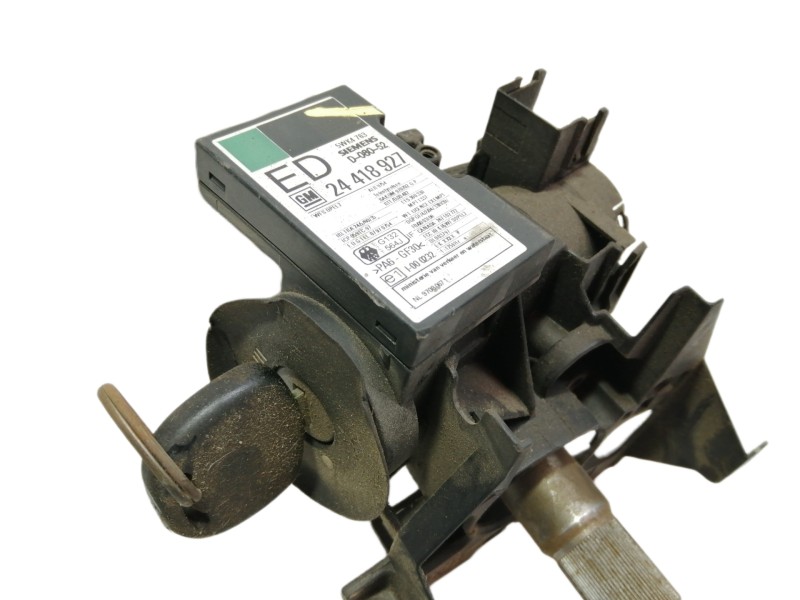 Recambio de columna direccion para opel agila referencia OEM IAM 4820083E62 3872083E20 / Q1T16671M 24418927