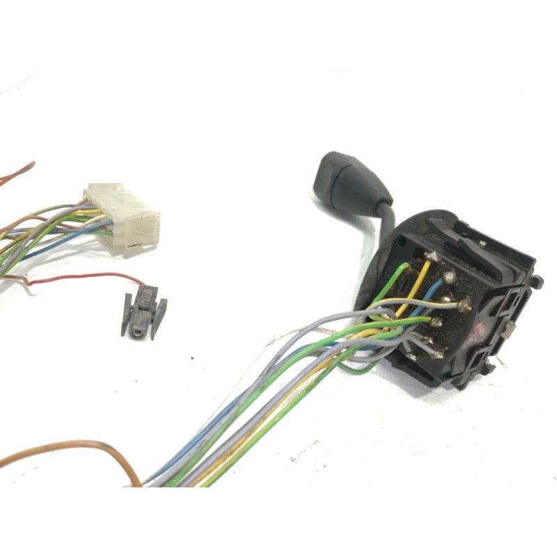 Recambio de mando luces para bmw serie 3 coupe (e36) 1.9 16v cat referencia OEM IAM 011003  