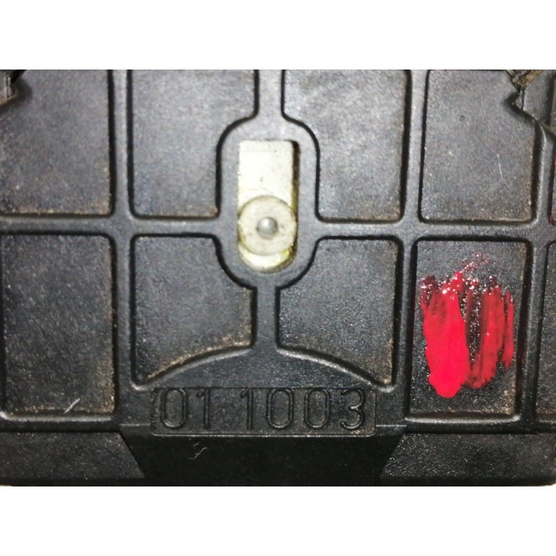 Recambio de mando luces para bmw serie 3 coupe (e36) 1.9 16v cat referencia OEM IAM 011003  