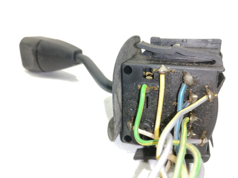 Recambio de mando luces para bmw serie 3 coupe (e36) 1.9 16v cat referencia OEM IAM 011003  