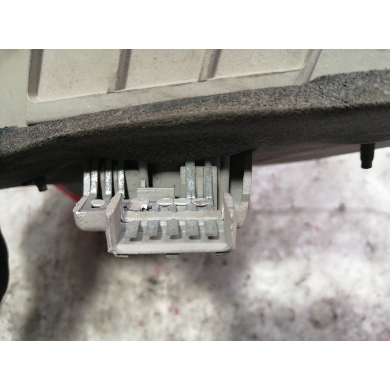 Recambio de piloto trasero izquierdo para ford fiesta berl./courier courier furg. referencia OEM IAM 89FG13N004BA  