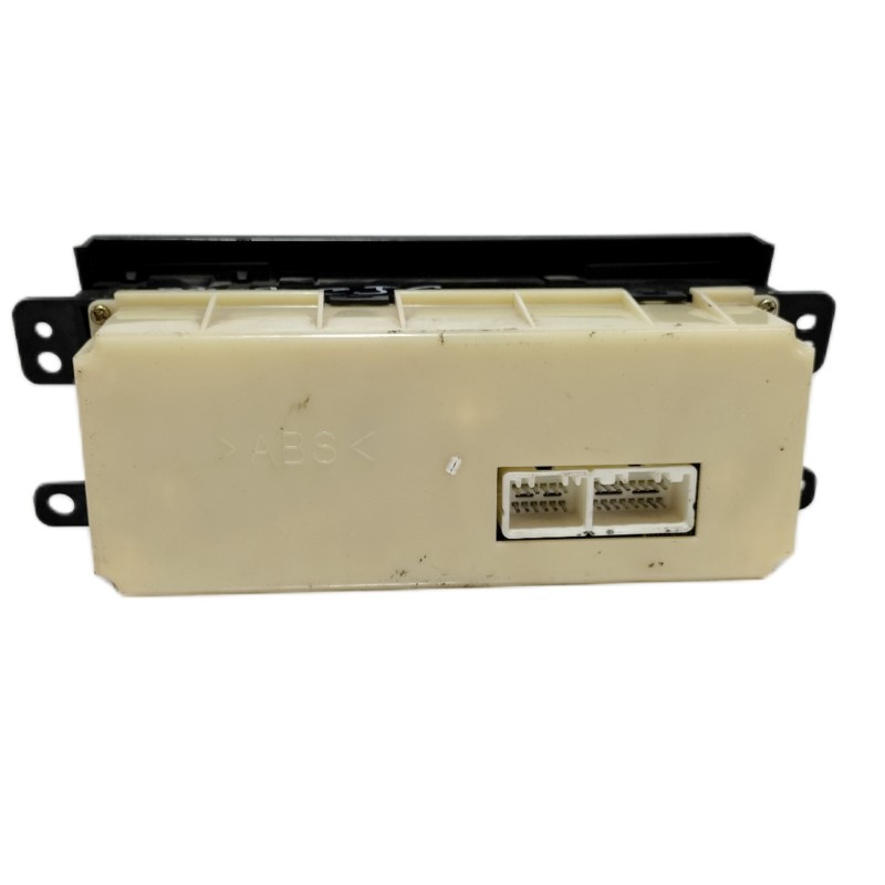 Recambio de mando calefaccion / aire acondicionado para mazda premacy (cp) 2.0 turbodiesel cat referencia OEM IAM CB82D  