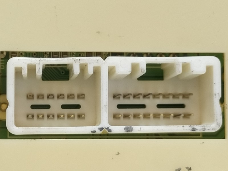 Recambio de mando calefaccion / aire acondicionado para mazda premacy (cp) 2.0 turbodiesel cat referencia OEM IAM CB82D  