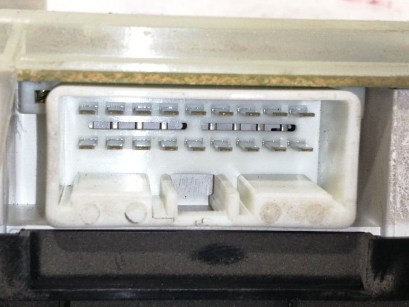 Recambio de cuadro instrumentos para mazda premacy (cp) 2.0 turbodiesel cat referencia OEM IAM 20610133711 20610133711 WVCB87