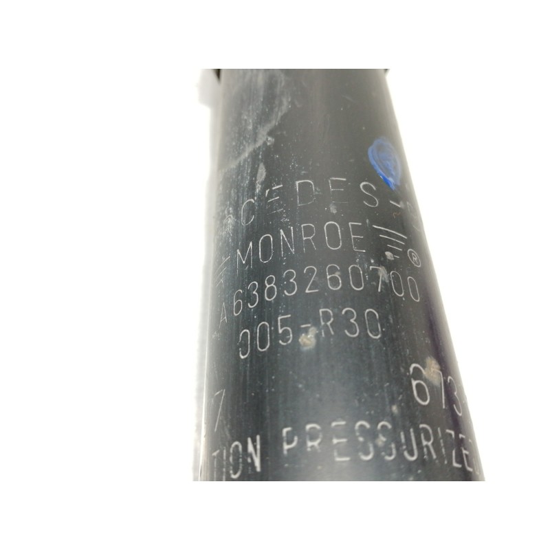 Recambio de amortiguador trasero derecho para mercedes-benz vito (w638) combi referencia OEM IAM A6383260700  