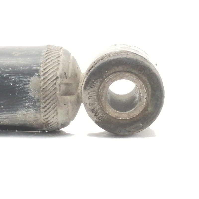 Recambio de amortiguador trasero derecho para mercedes-benz vito (w638) combi referencia OEM IAM A6383260700  