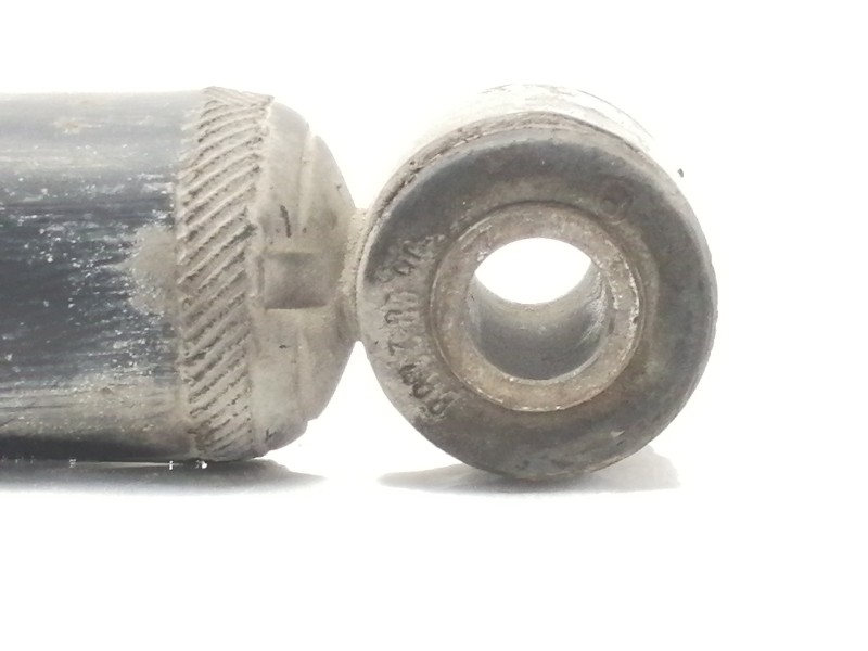 Recambio de amortiguador trasero derecho para mercedes-benz vito (w638) combi referencia OEM IAM A6383260700  