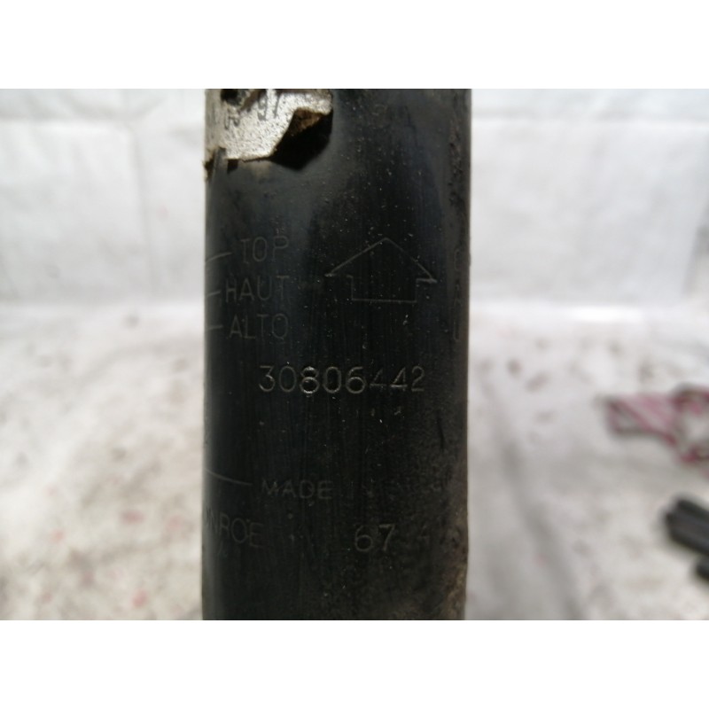 Recambio de amortiguador trasero derecho para volvo s40 berlina 1.8 16v cat referencia OEM IAM 30806442  