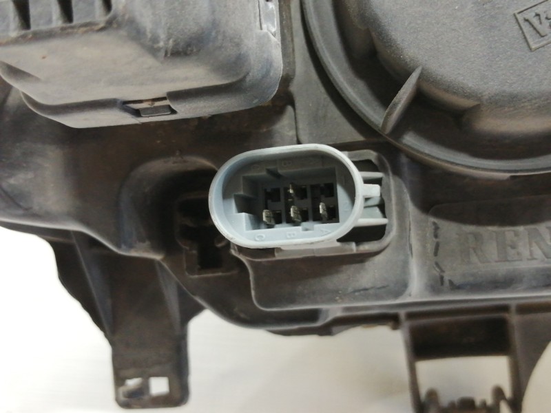 Recambio de faro izquierdo para renault megane i berlina hatchback (ba0) referencia OEM IAM 7700427874D  