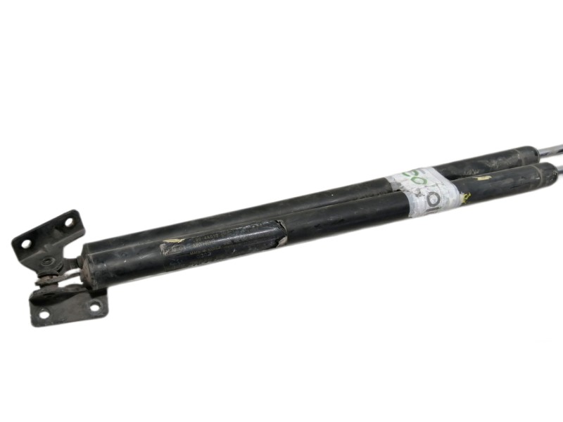Recambio de amortiguadores maletero / porton para hyundai h 1 referencia OEM IAM 7904A010  