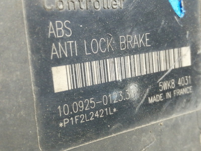 Recambio de abs para ford focus berlina (cak) ghia referencia OEM IAM 2M512M110ED 10092501233 
