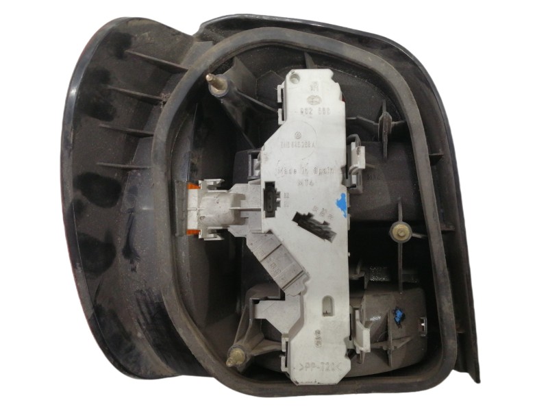 Recambio de piloto trasero derecho para volkswagen polo berlina (6n1) 1.9 diesel referencia OEM IAM 6N0945096 6N0945258A 