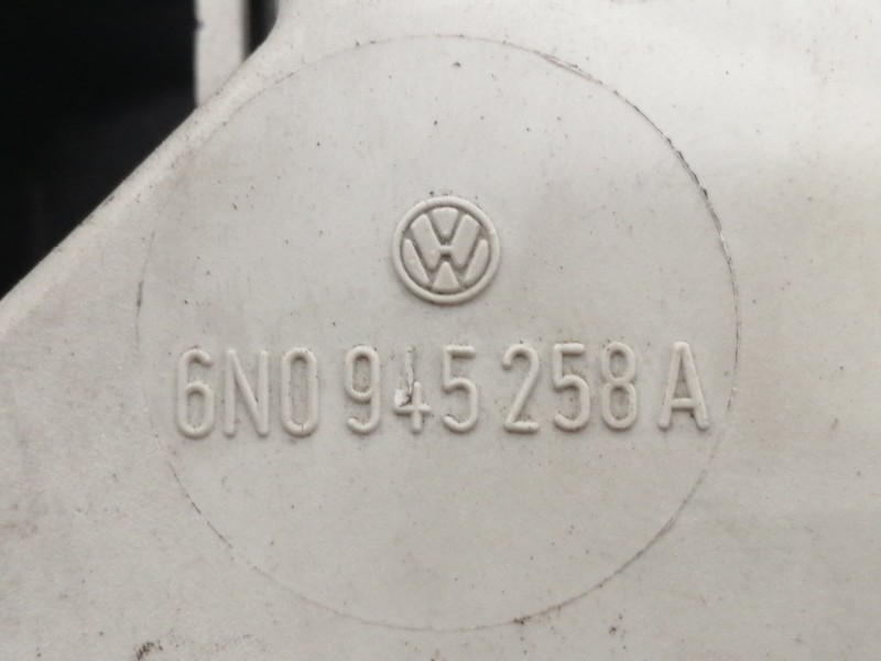Recambio de piloto trasero derecho para volkswagen polo berlina (6n1) 1.9 diesel referencia OEM IAM 6N0945096 6N0945258A 