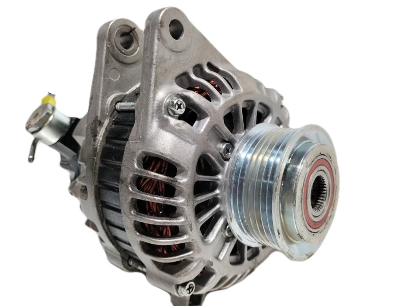 Recambio de alternador para hyundai h 1 referencia OEM IAM 255604110 H255604110 255604110