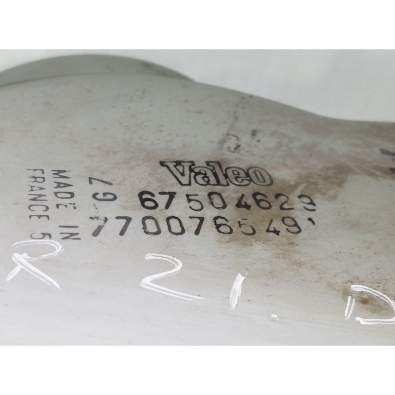 Recambio de faro derecho para renault 21 berlina (b/l48) referencia OEM IAM 7700765491  