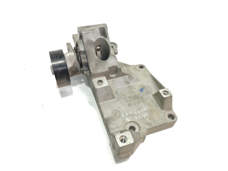 Recambio de soporte alternador para seat ibiza (6j5) 1.4 tdi referencia OEM IAM 038903143AG  