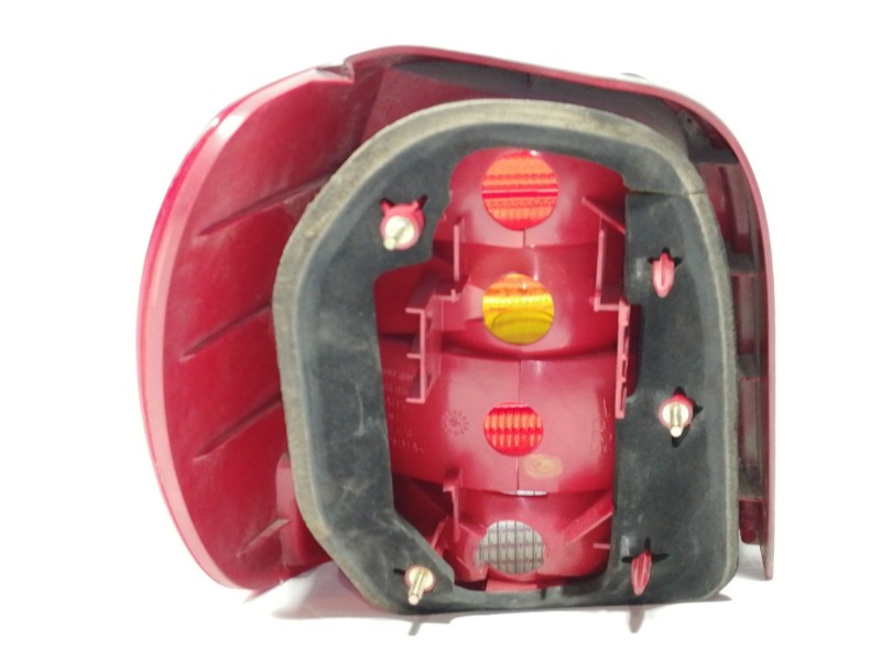 Recambio de piloto trasero derecho para volkswagen polo berlina (6n2) conceptline referencia OEM IAM 964080  