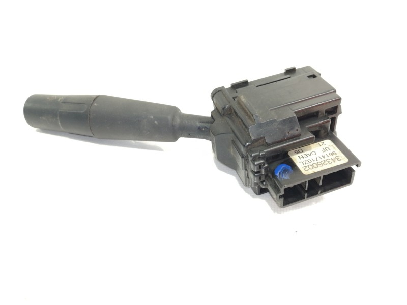 Recambio de mando limpia para peugeot 106 (s1) 1.0 referencia OEM IAM 34326002  