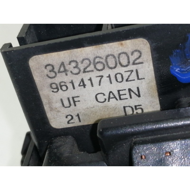 Recambio de mando limpia para peugeot 106 (s1) 1.0 referencia OEM IAM 34326002  