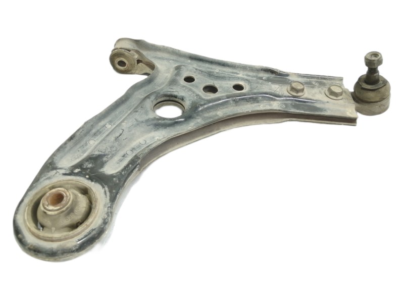 Recambio de brazo suspension inferior delantero derecho para chevrolet kalos 1.2 cat referencia OEM IAM   