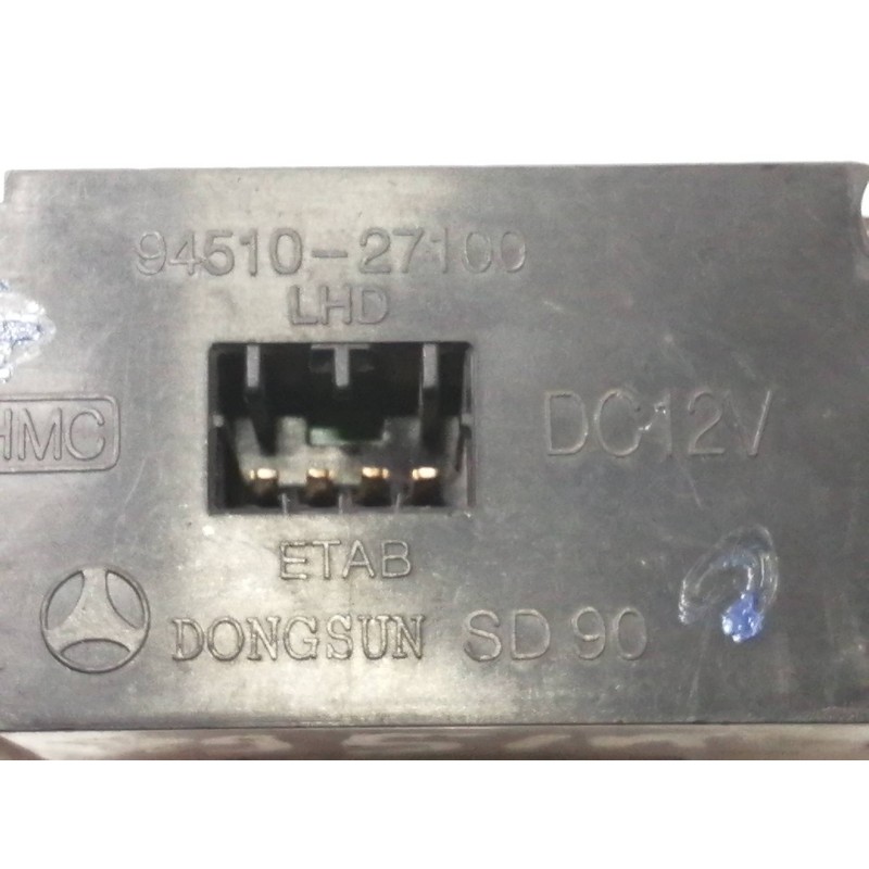 Recambio de pantalla multifuncion para hyundai coupe (j2) referencia OEM IAM 9451027100  