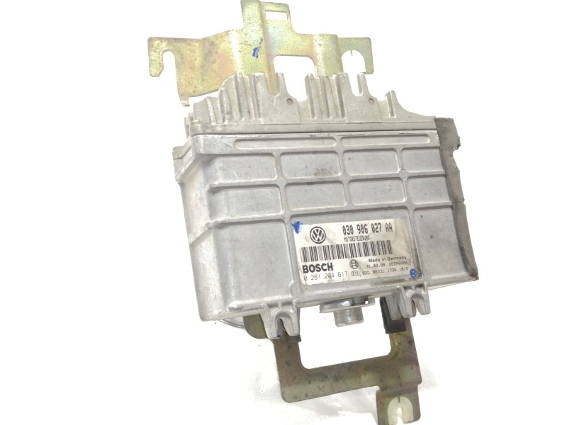 Recambio de centralita motor uce para volkswagen polo berlina (6n1) sport referencia OEM IAM 030906027AA  