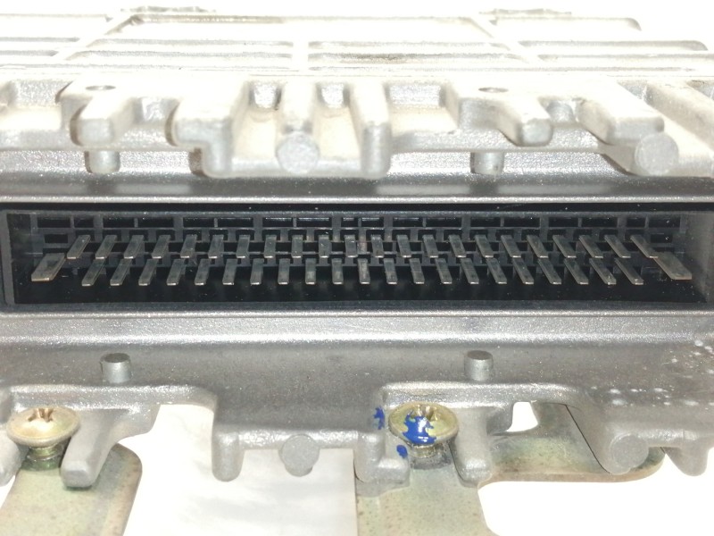 Recambio de centralita motor uce para volkswagen polo berlina (6n1) sport referencia OEM IAM 030906027AA  