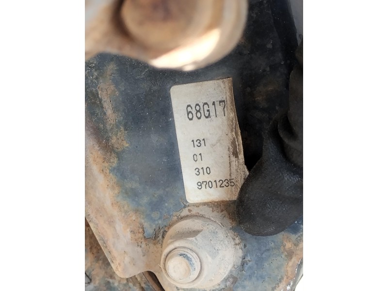 Recambio de diferencial delantero para nissan pick-up (d22) 2.5 turbodiesel referencia OEM IAM 68G17 9701235 