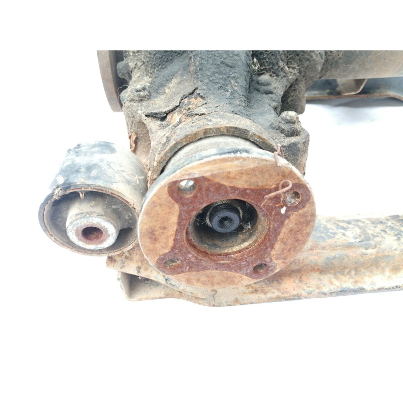 Recambio de diferencial delantero para nissan pick-up (d22) 2.5 turbodiesel referencia OEM IAM 68G17 9701235 