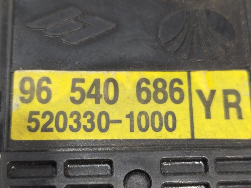 Recambio de mando limpia para chevrolet kalos 1.4 cat referencia OEM IAM 96540686  