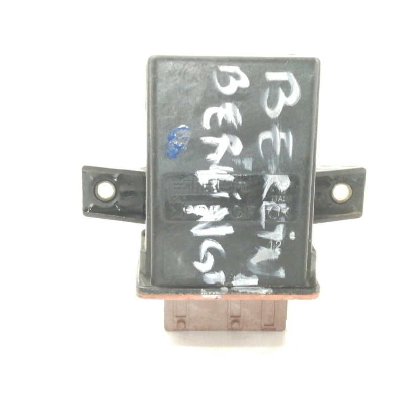 Recambio de caja precalentamiento para citroën berlingo 1.9 diesel referencia OEM IAM 9631577880  